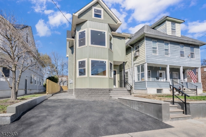 Photo of 249 Hillside Avenue