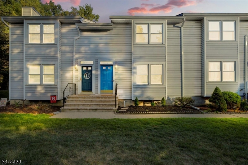 Photo of 48 Village Drive, Hamburg NJ
