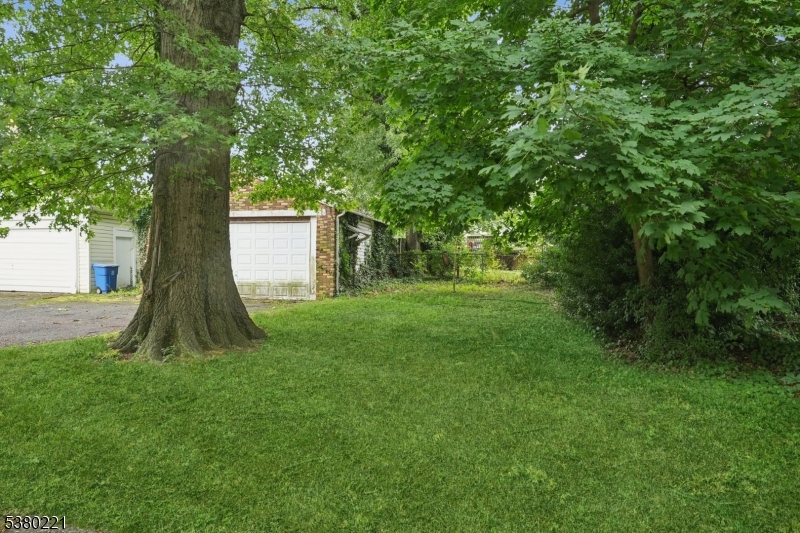 image32