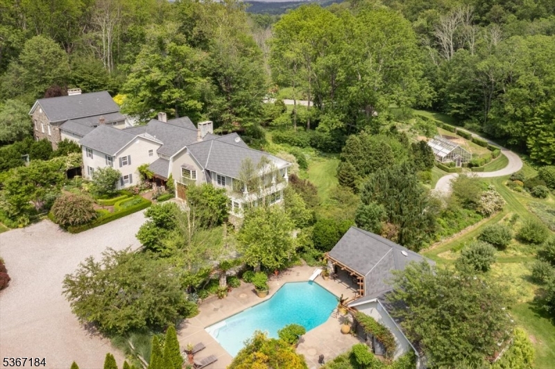 Photo of 936 Dove Island Road, Stillwater NJ
