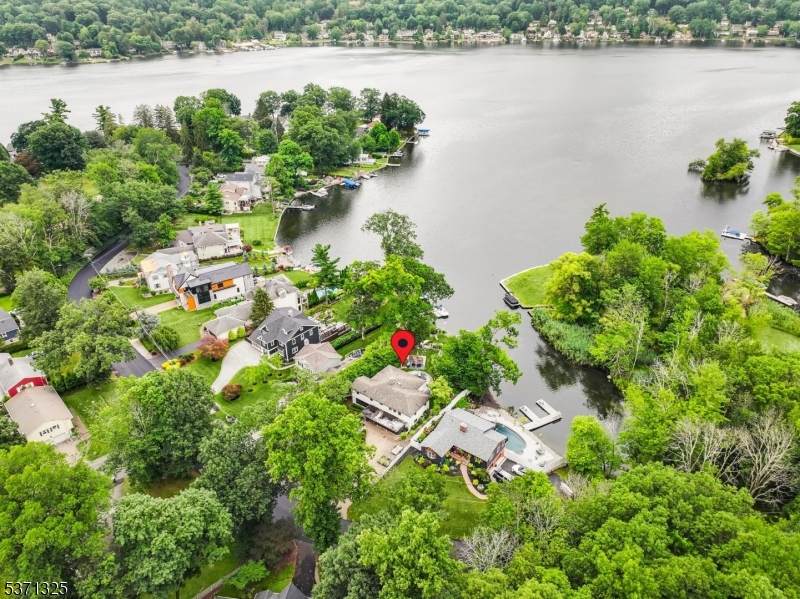 Photo of 590 W Shore Trail, Sparta NJ