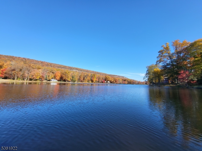 Photo of 947 Plymouth Lake Drive