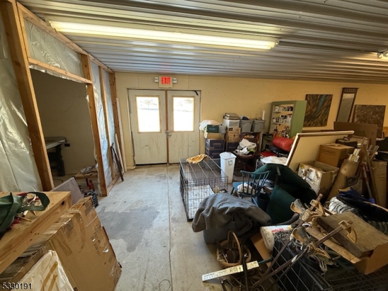 image33