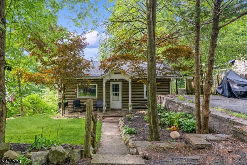 Photo of 44 Grandview Avenue, Hardyston NJ