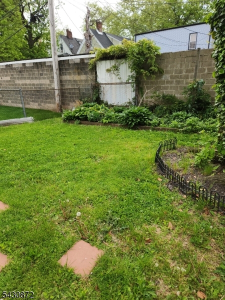image23
