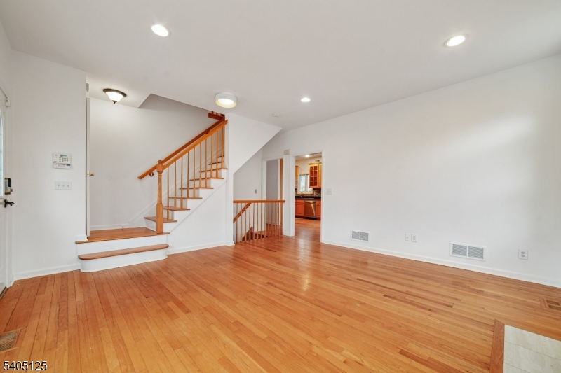 1337 84 Dyker Heights 11228 New York photo