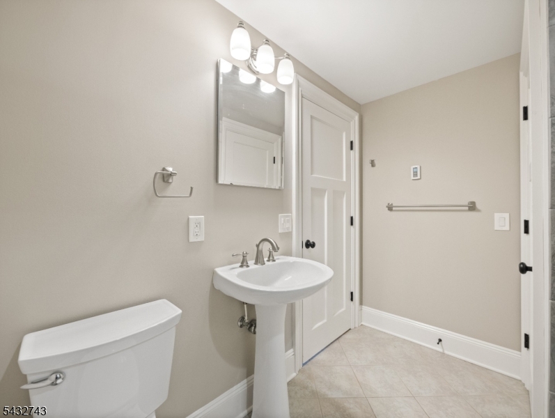 55 Main St Chatham Boro 07928-2444 New Jersey photo