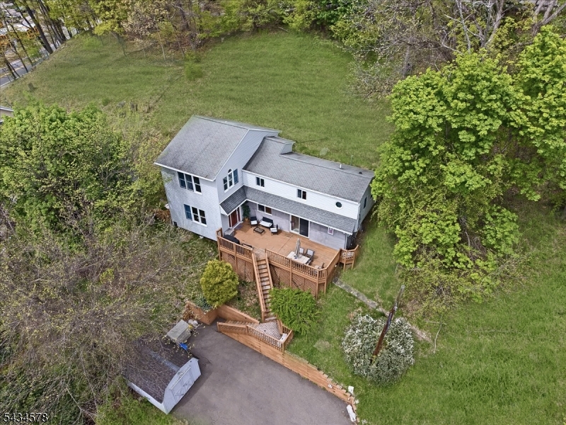 image25