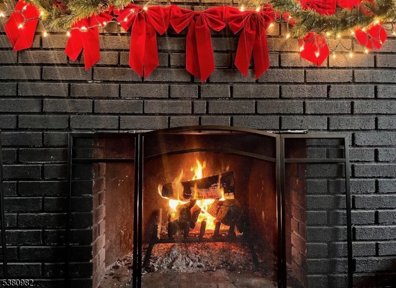 Photo of 4 Mohawk Trail, Hopatcong NJ