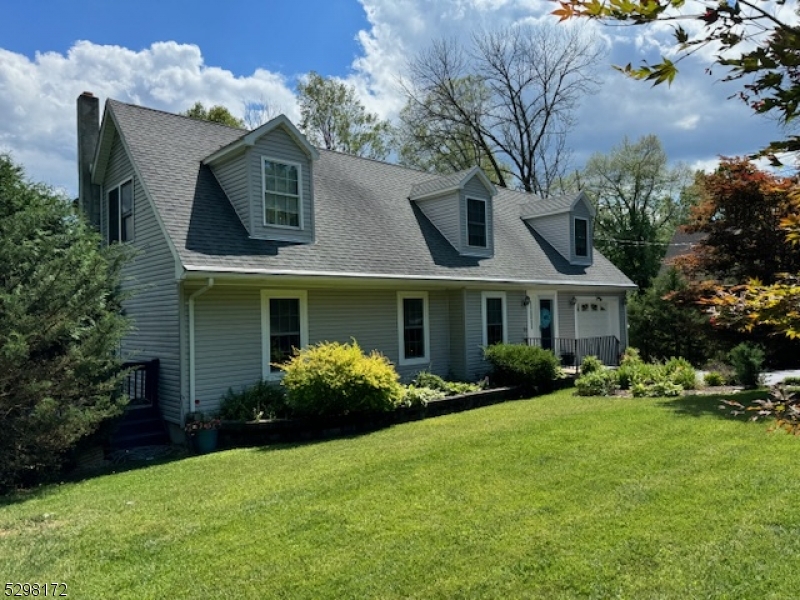 Photo of 14 Zinnia Drive, Vernon NJ