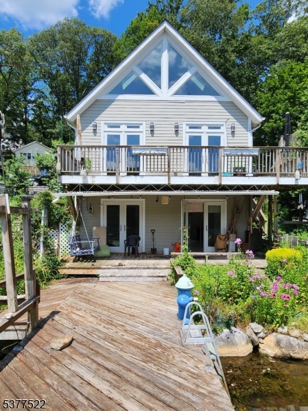 Photo of 7 Lakeview Trail, Byram NJ