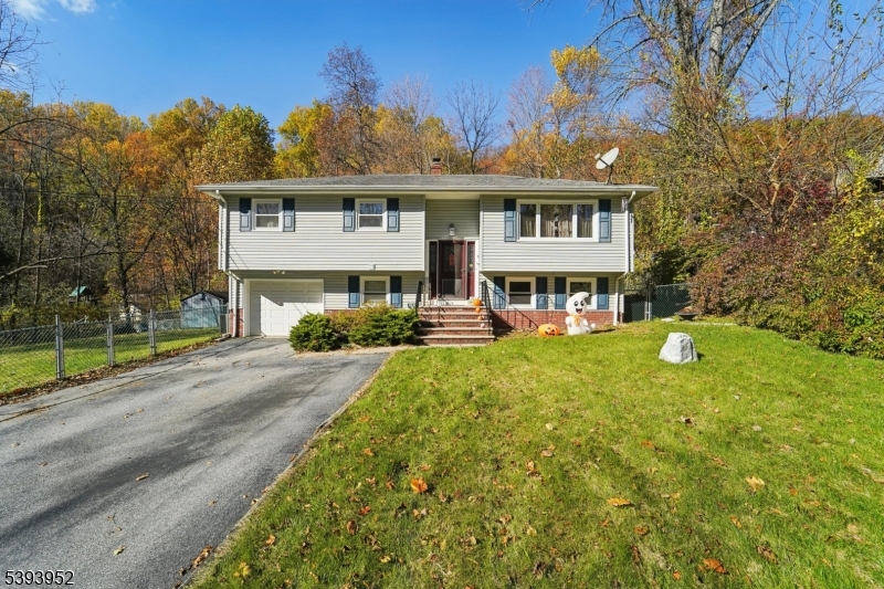 Photo of 5 Zinnia Drive