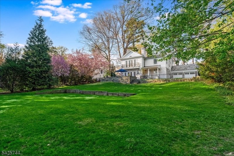 image24