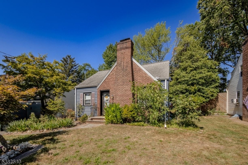 Photo of 520 Ayres Avenue, North Plainfield NJ