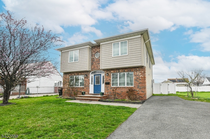 Photo of 1 Lincoln Place