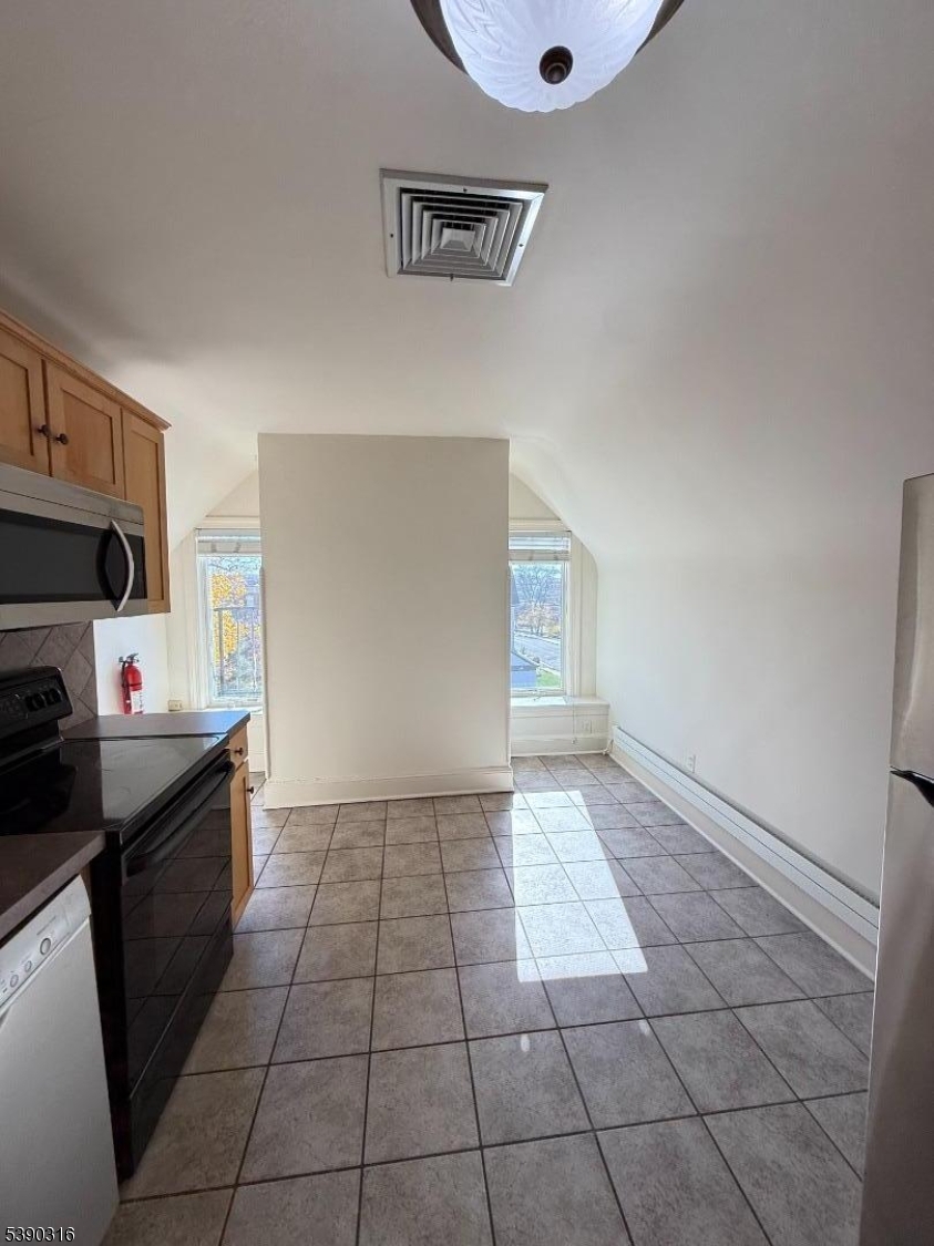 18 Euclid Ave Summit City 07901-2146 New Jersey photo