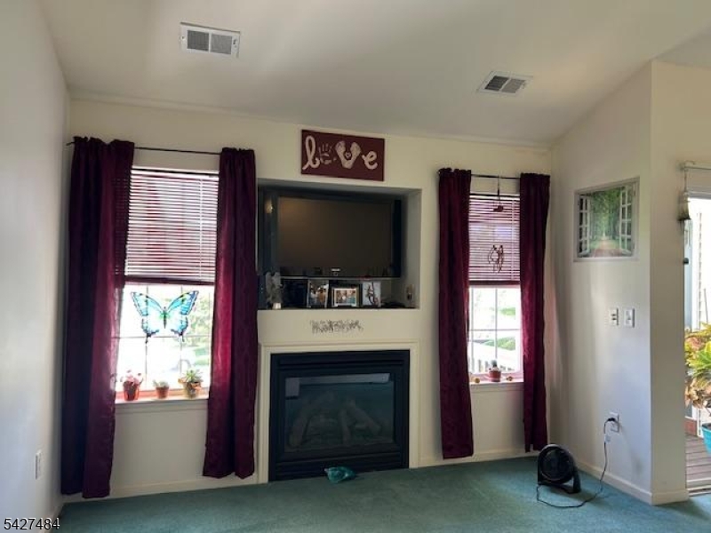 Photo of 832 Honeybrook Circle