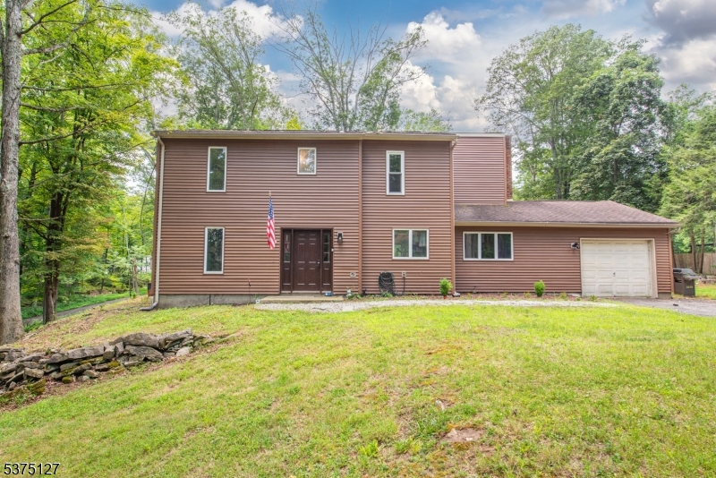 Photo of 907 Fairview Lake Road