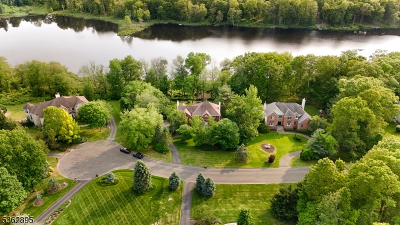 Photo of 20 Crestview Lane, Sparta NJ