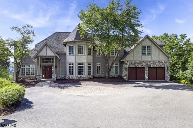 Photo of 15 Laurel Terrace, Sparta NJ