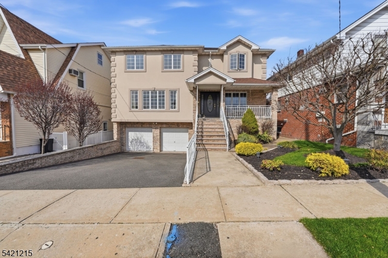 Photo of 16 Arlington Boulevard, North Arlington NJ