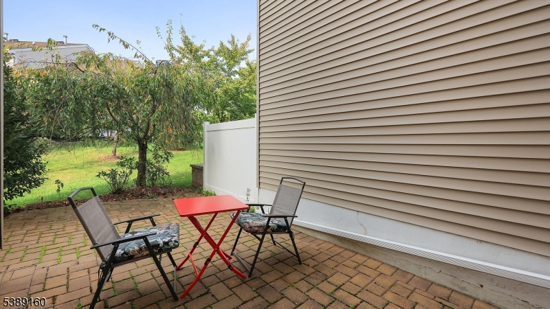 image 32