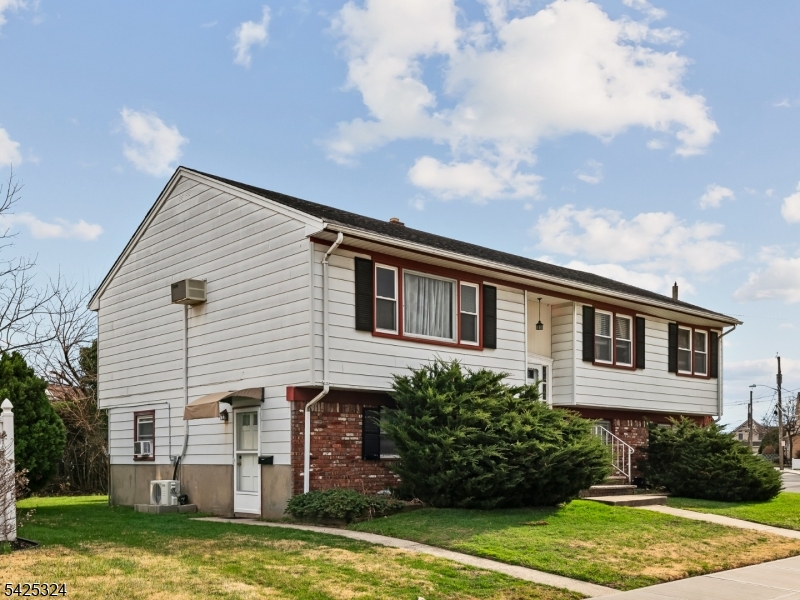 Photo of 33 Beech Street, Little Ferry NJ