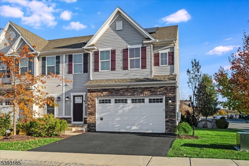 Photo of 18 Cypress Lane, Sparta NJ
