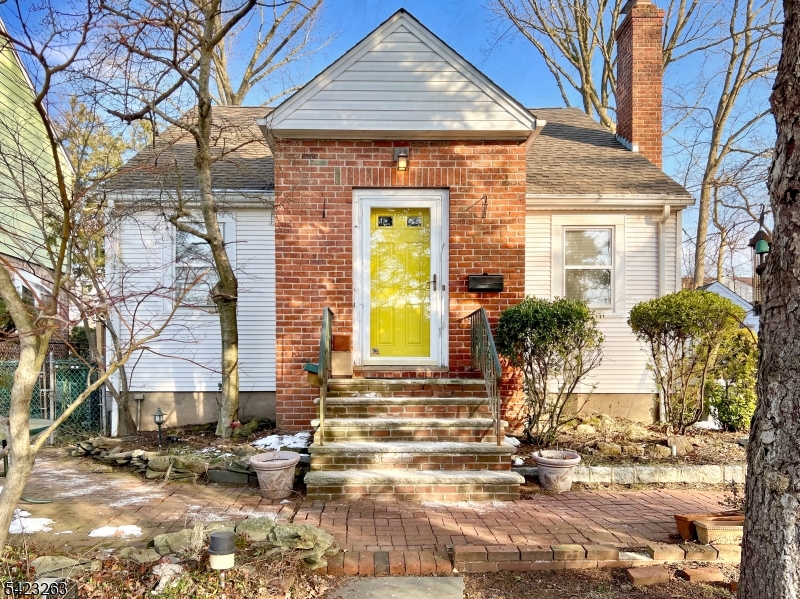 Photo of 27 Jagoe Street, Bergenfield NJ