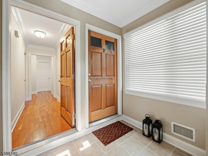 17 Myrtle Ave Chatham Boro 07928-2720 New Jersey photo