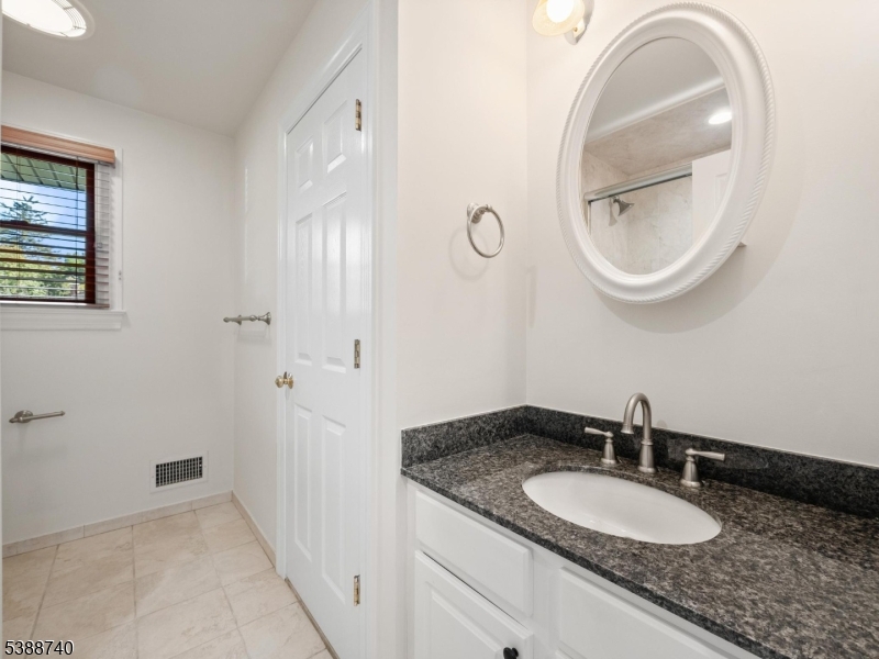 17 Myrtle Ave Chatham Boro 07928-2720 New Jersey photo