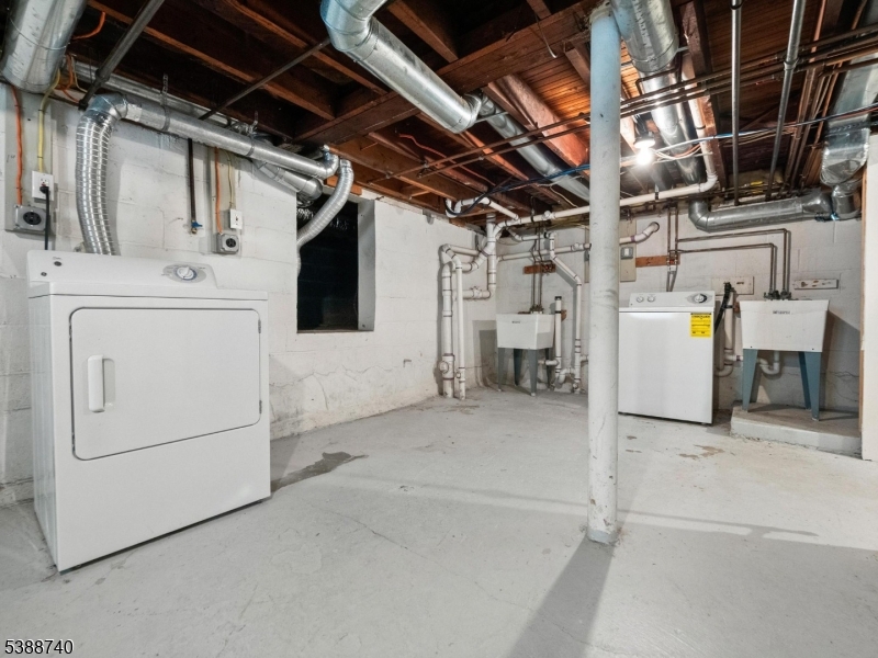 17 Myrtle Ave Chatham Boro 07928-2720 New Jersey photo