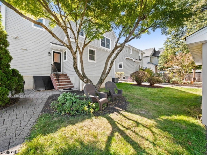 17 Myrtle Ave Chatham Boro 07928-2720 New Jersey photo