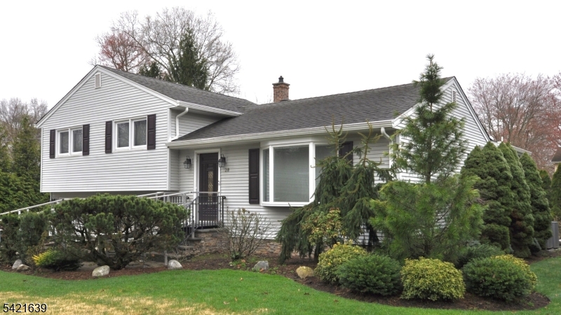 Photo of 28 Jefferson Place