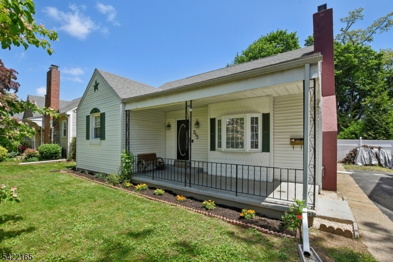Photo of 213 March Boulevard, Pohatcong NJ