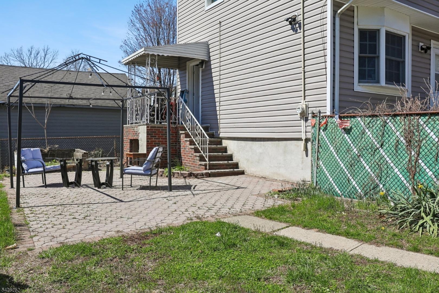 image15