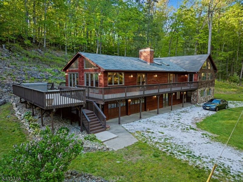 Photo of 1127 Dark Moon Road
