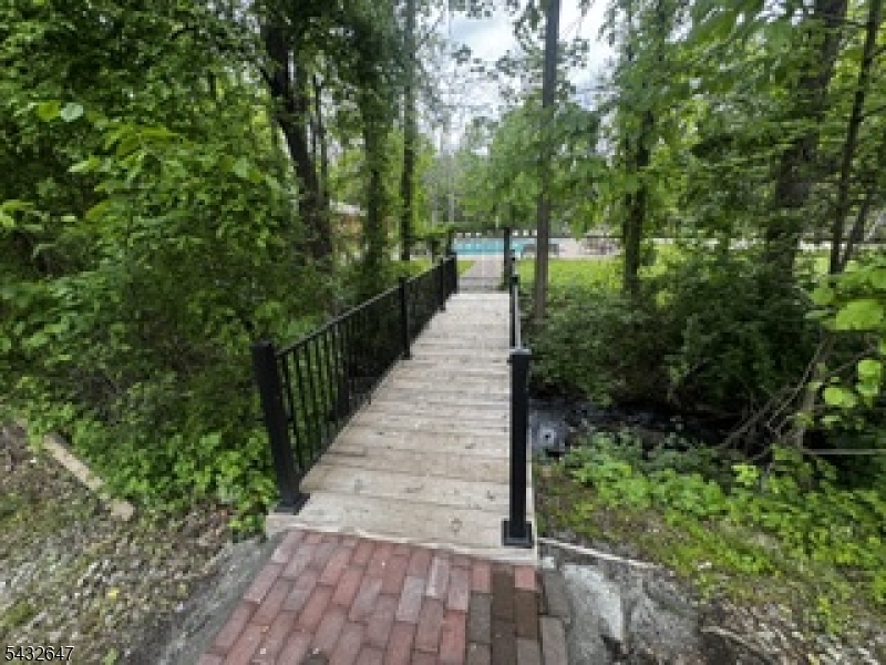 image10