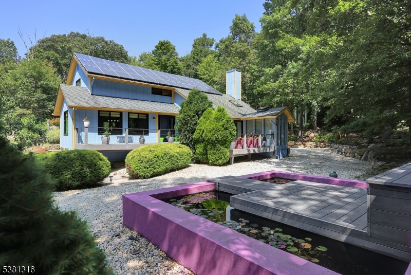 Photo of 329 Glen Road, Sparta NJ