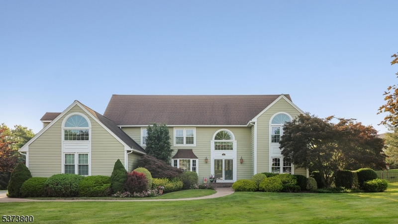 Photo of 5 Bittle Court, Bridgewater NJ