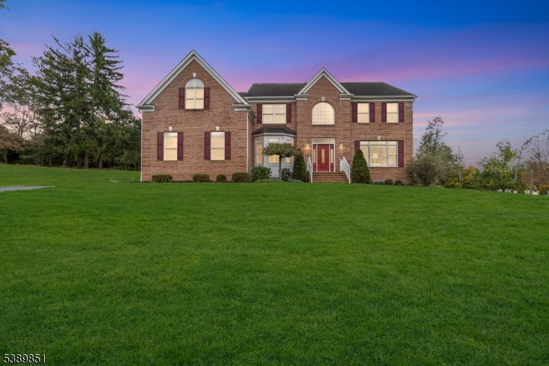 Photo of 2 Dumont Court, Bridgewater NJ