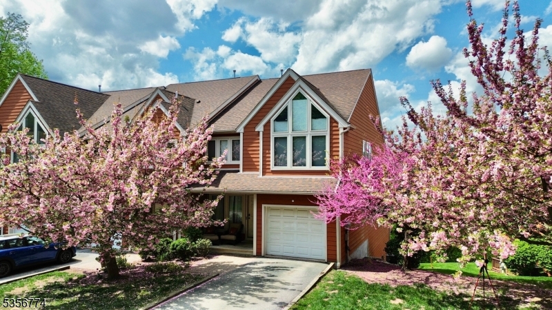 Photo of 1 Wimbledon Drive 3