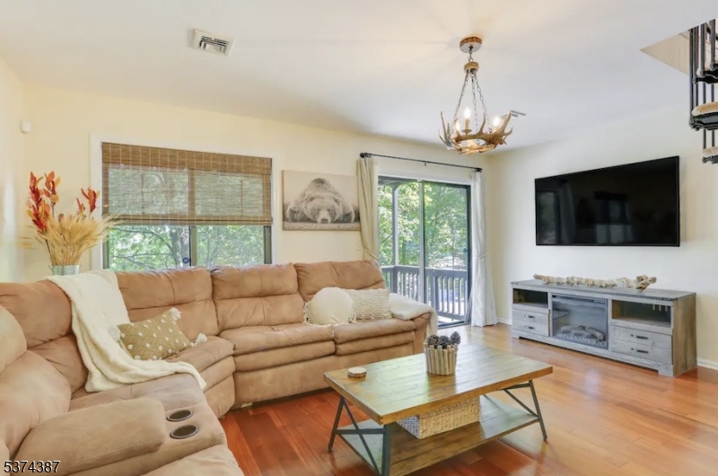 Photo of 1 Arnold Palmer Court, Vernon NJ