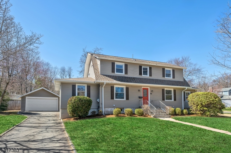 Photo of 93 Carlton Avenue