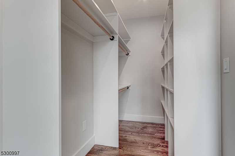 image19