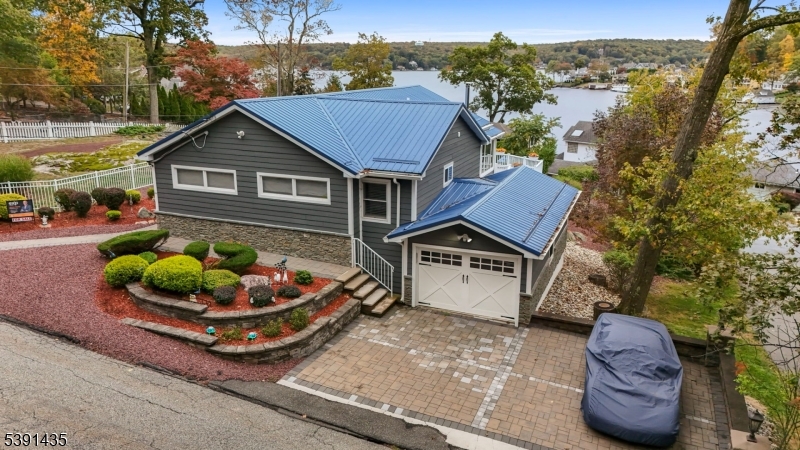 Photo of 64 Ithanell Road