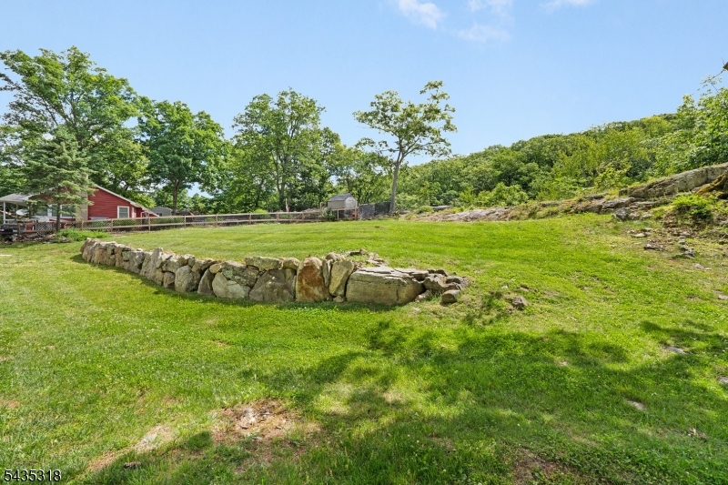 image23