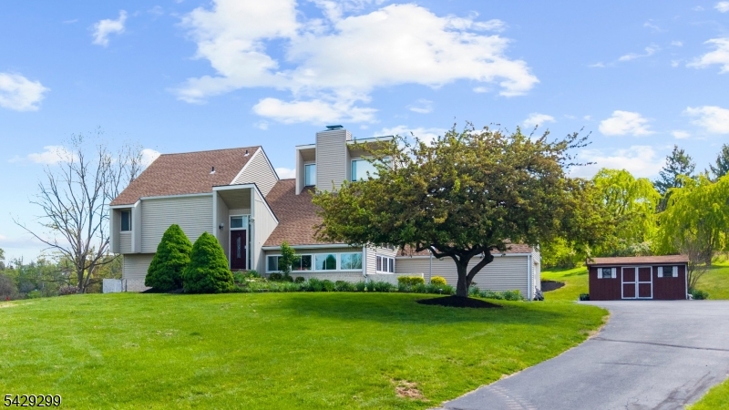 Photo of 48 Van Lieus Road