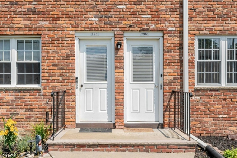 image15
