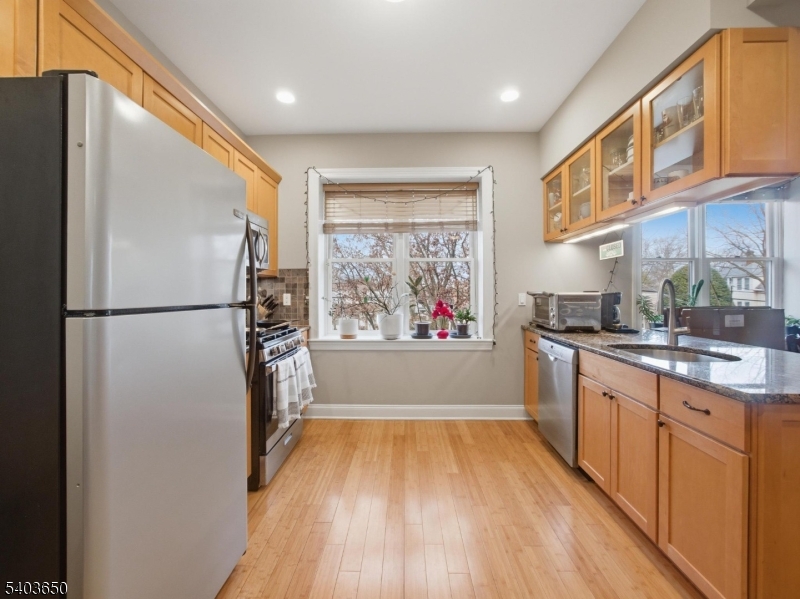 28 Gates Ave Summit City 07901-1513 New Jersey photo